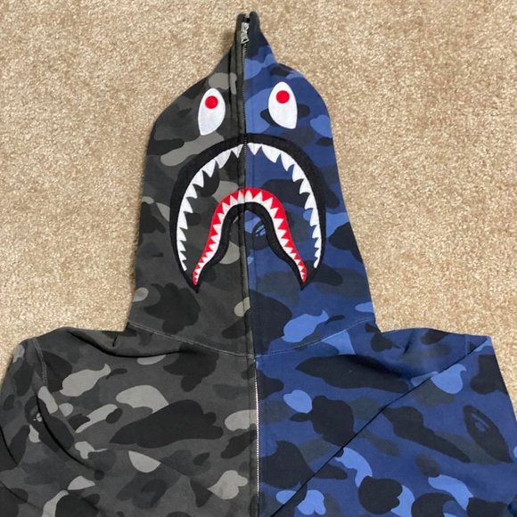 BAPE Shark XXL - Picture 1 of 7
